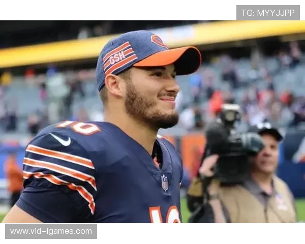 比尔四分卫阿伦腿筋轻伤，下周出战成疑