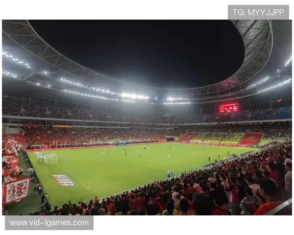 蓉城坐镇魔鬼主场迎战梅州，争冠与保级意志正面碰撞